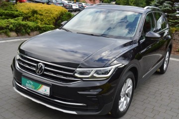 2,0 TDI HEAD UP DSG FULL LED MATRIX Kamera 360 Nawigacja